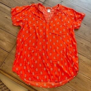 𝅺old Navy top